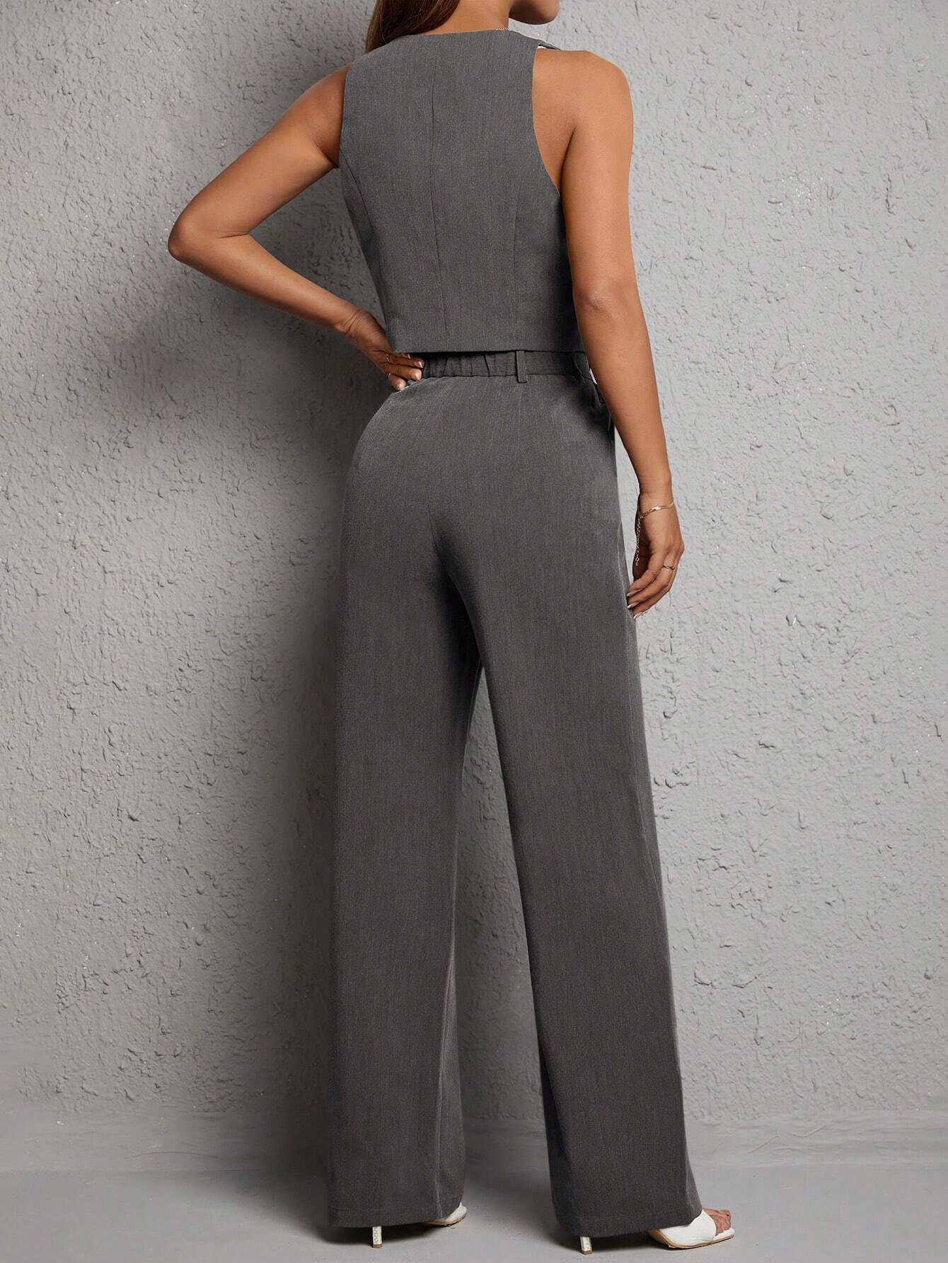 Conjunto Feminino Luciara – Sofisticação Atemporal