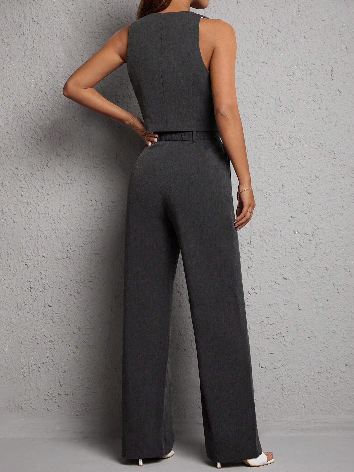 Conjunto Feminino Luciara – Sofisticação Atemporal