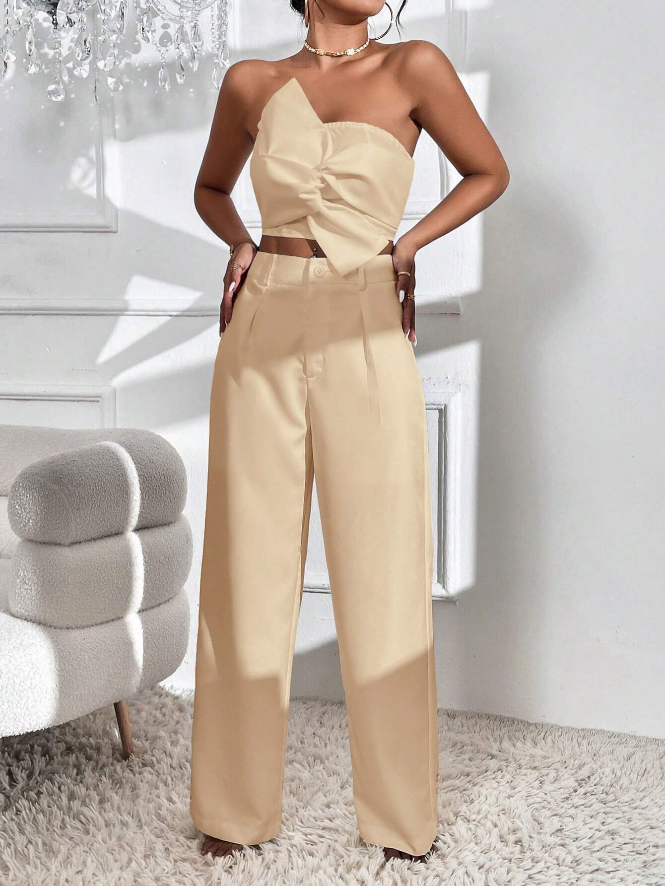 Conjunto Feminino Elegância Privé – Bege Atemporal