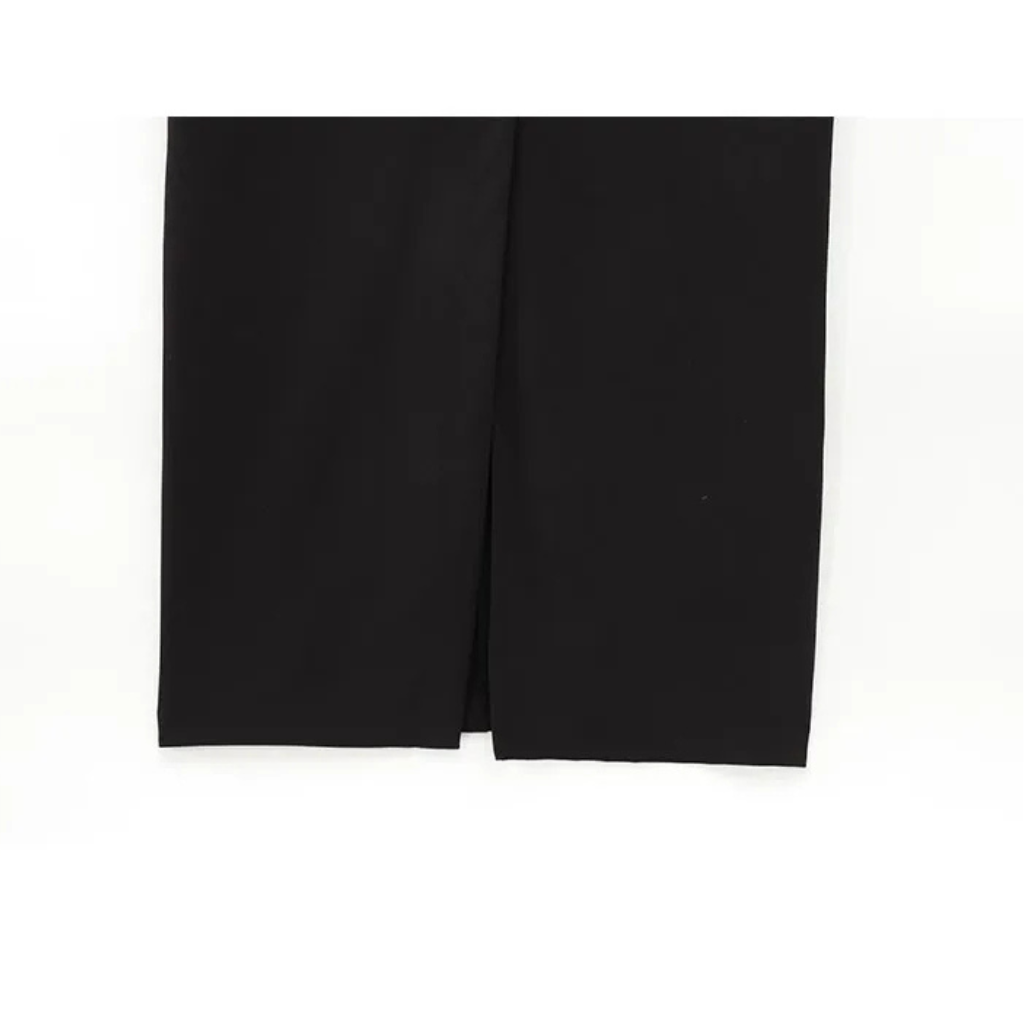 Vestido Midi com Cinto e Fenda Clara – Elegância Prática para o Dia a Dia