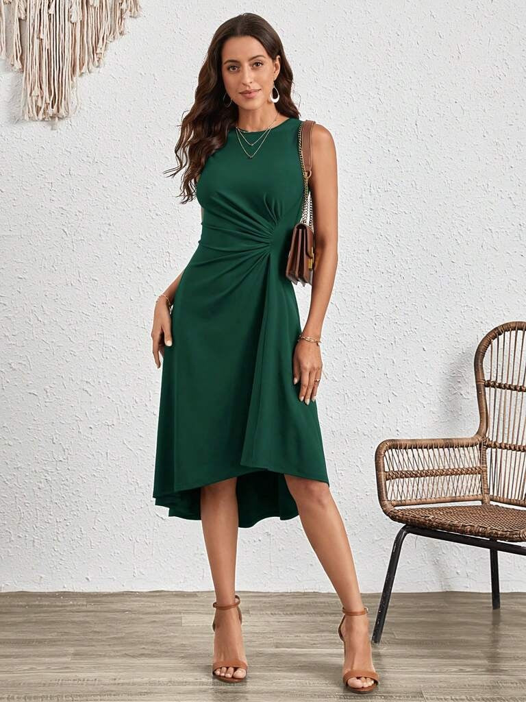 Vestido Verde Midi Eduarda – Elegância Sofisticada em Cada Detalhe