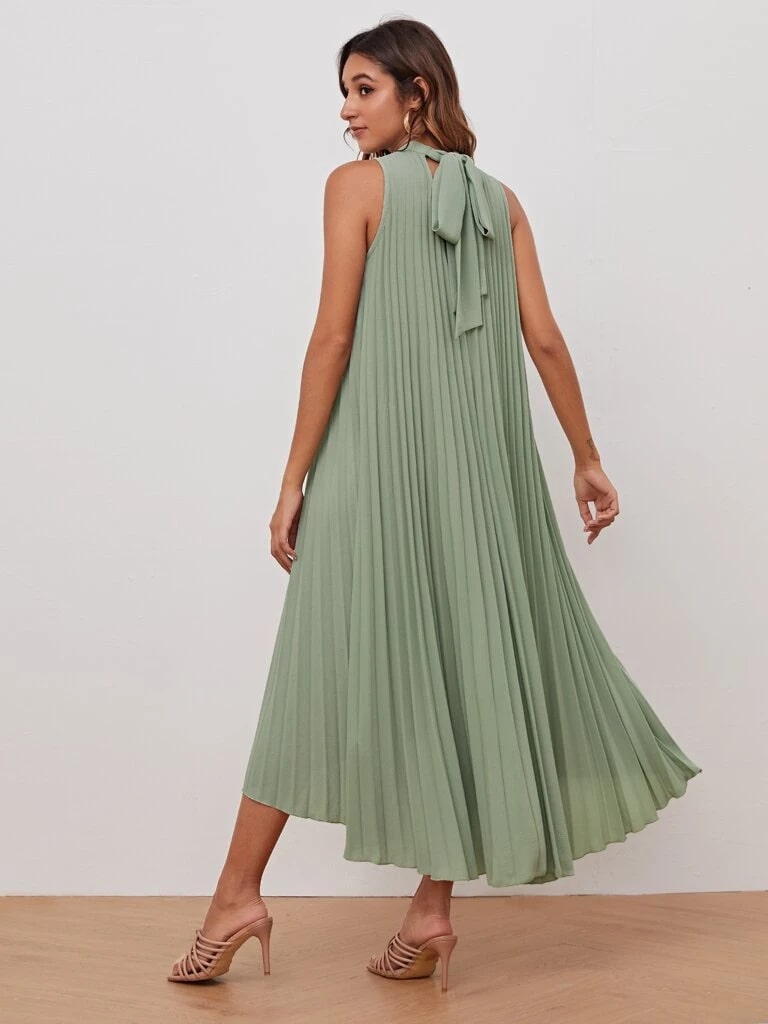 Vestido Verde Plissado Positano – Elegância em Todas as Estações