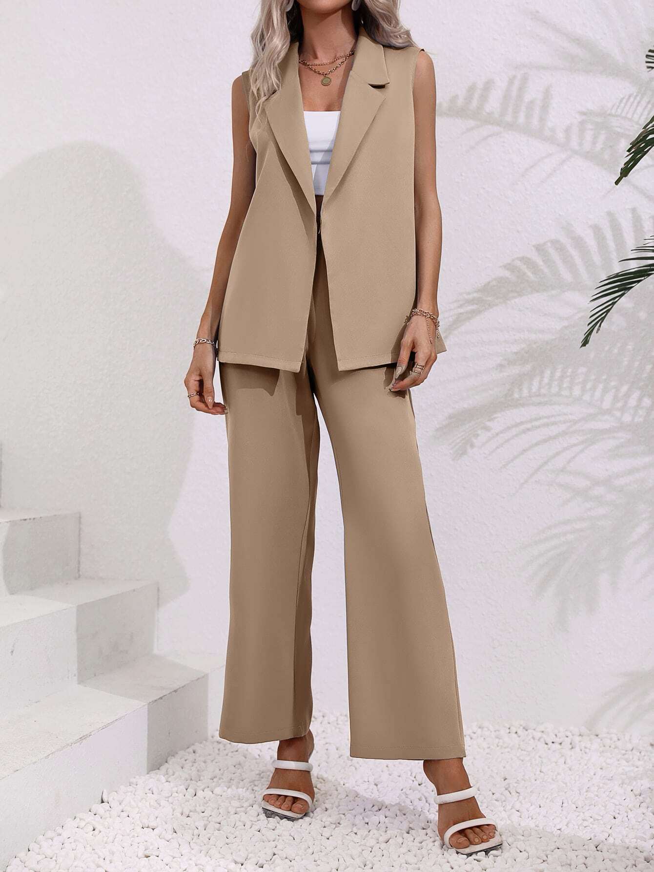 Conjunto Feminino Alfaiataria Bege – Elegância Atemporal