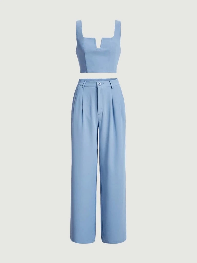 Conjunto Feminino Azul Bebê Sintra – Sofisticação e Versatilidade