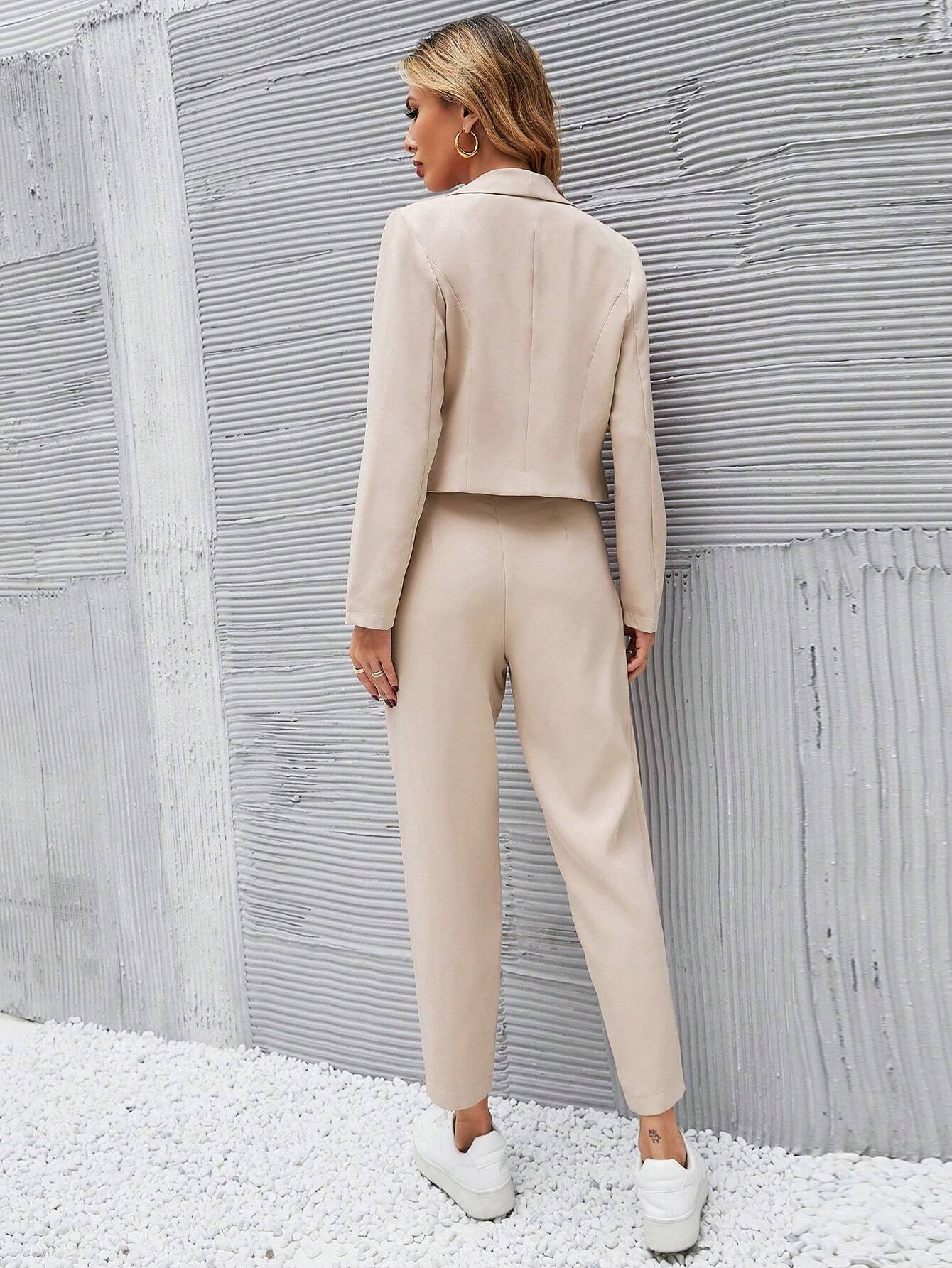 Conjunto Feminino Bege Alfaiataria – Elegância Clássica