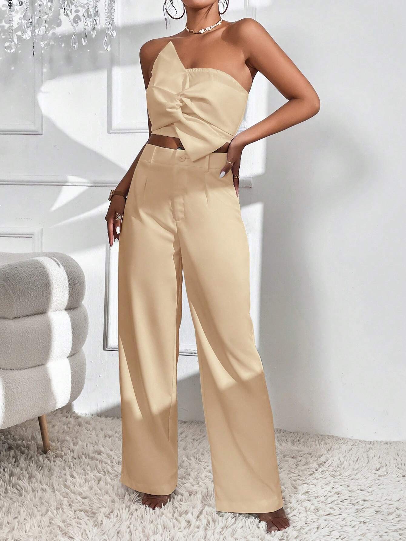 Conjunto Feminino Elegância Privé – Bege Atemporal