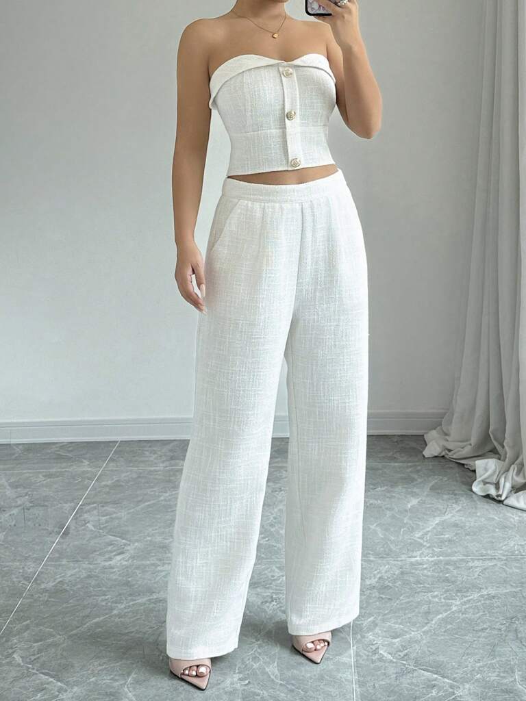 Conjunto Feminino Antonella – Linho Branco com Detalhes Elegantes
