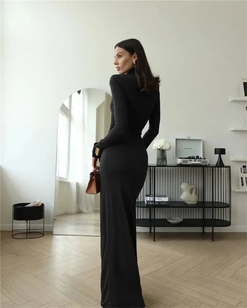 Vestido Longo Slim Elegance – Gola Alta