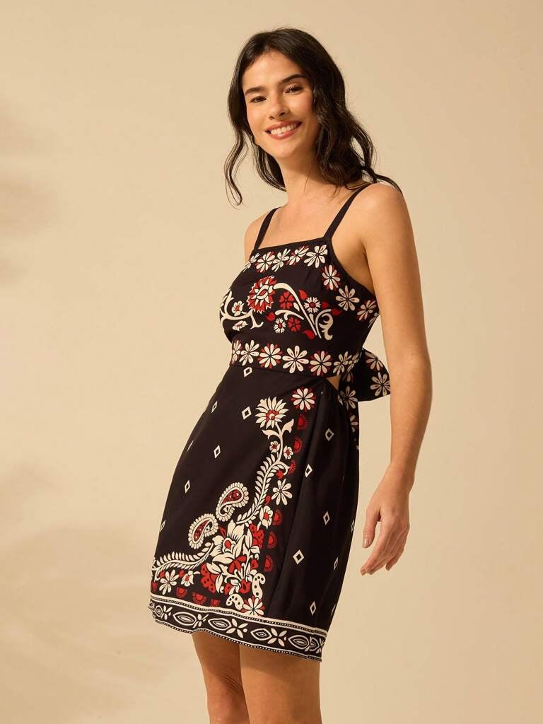 Vestido Curto Boho Ischia – Estampa Tribal &amp; Floral